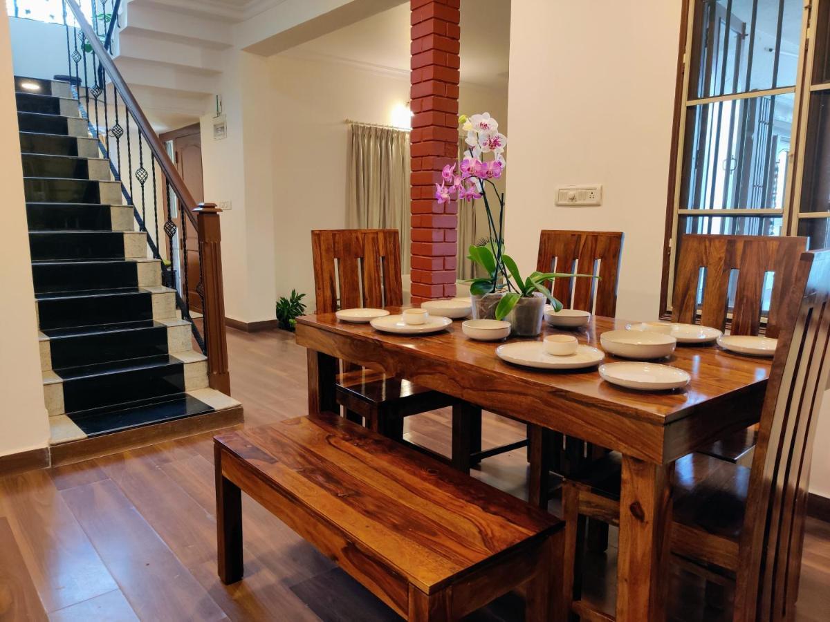 The Rustic Manor - Homestay Bangalore Exterior foto